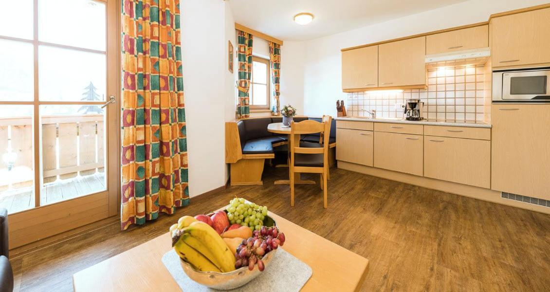 Feriengut Hasenau Aparthotel Σάαλμπαχ-Χίντεργκλεμ Εξωτερικό φωτογραφία