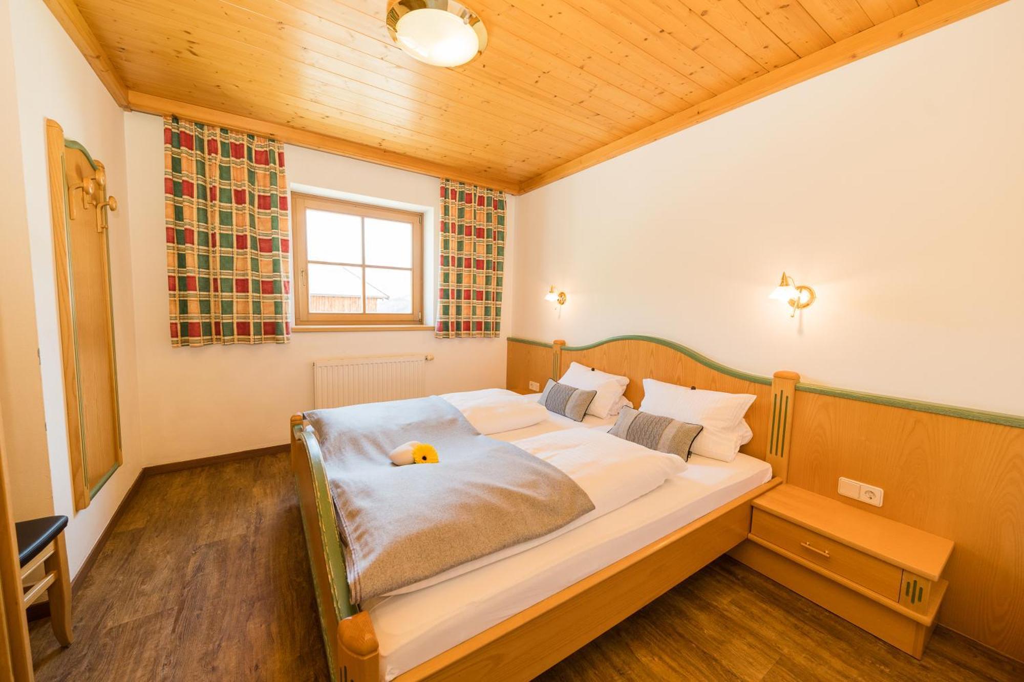 Feriengut Hasenau Aparthotel Σάαλμπαχ-Χίντεργκλεμ Εξωτερικό φωτογραφία