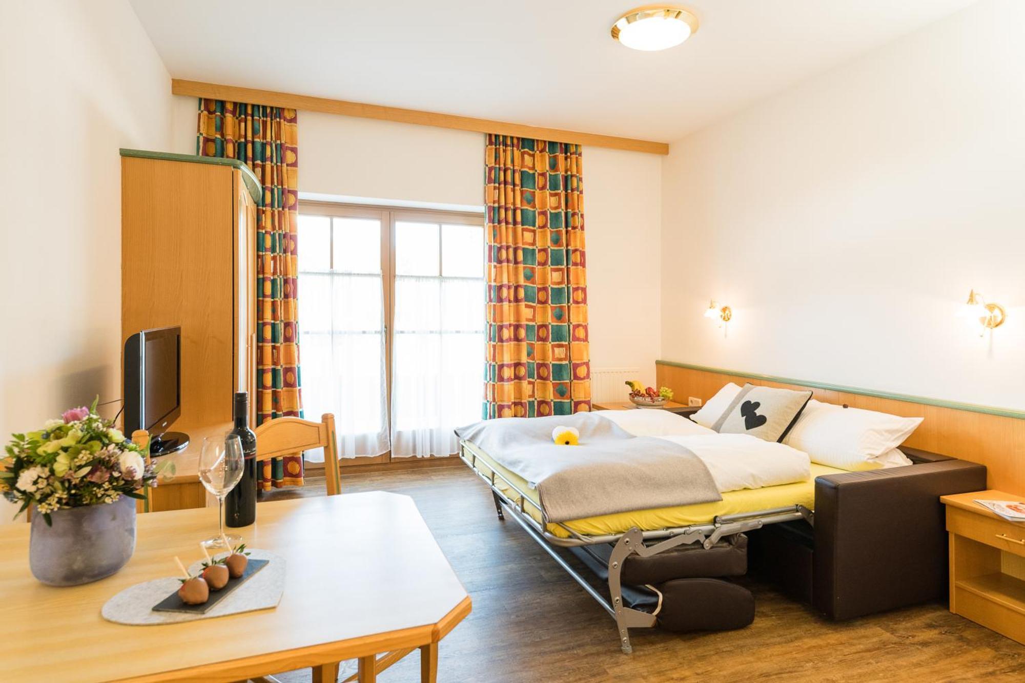 Feriengut Hasenau Aparthotel Σάαλμπαχ-Χίντεργκλεμ Εξωτερικό φωτογραφία